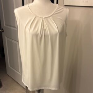 Elegant White Sleeveless Top
